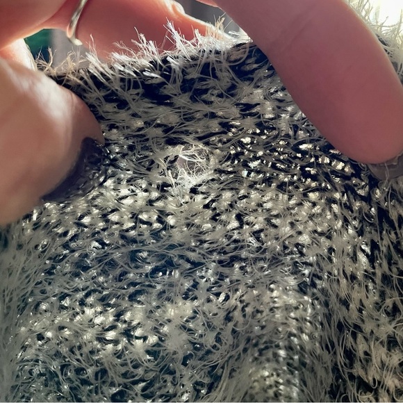 Women’s Black and White Fuzzy Infinity Loop Scarf - Picture 9 of 9